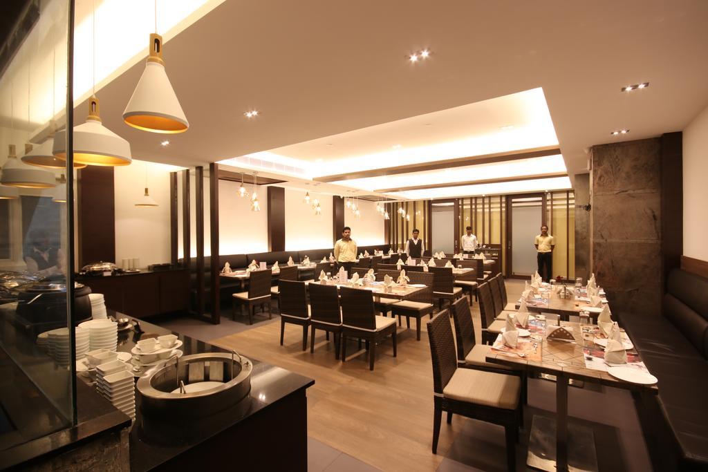 Khanna Fiesta Vellore Dış mekan fotoğraf
