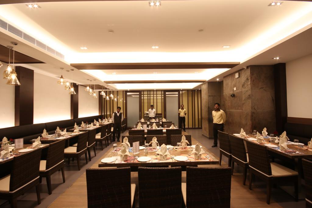 Khanna Fiesta Vellore Dış mekan fotoğraf